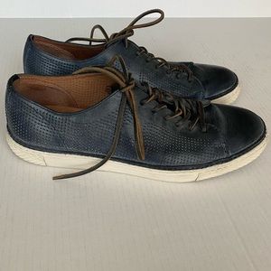 Frye Men's Gates Perf Logo Low Sneaker SZ 10